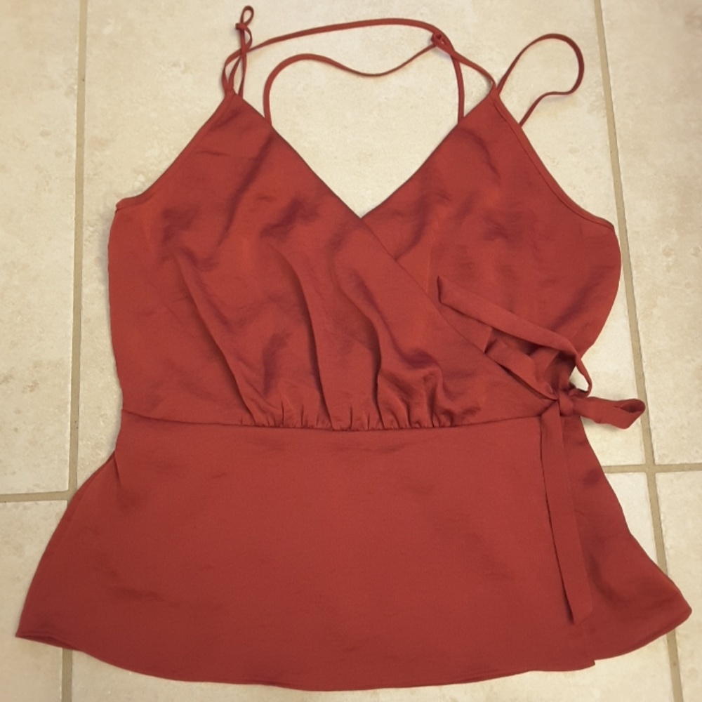 Express Strappy Top Size Medium - Picture 4 of 4